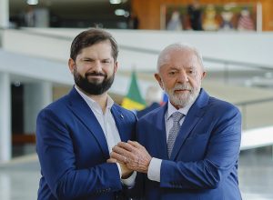 em-encontro-com-boric,-lula-diz-que-trump-trata-latinos-como-‘inimigos’